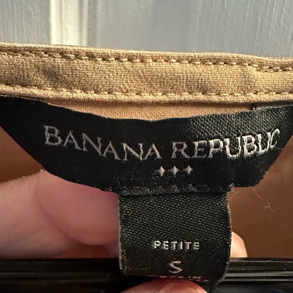 Banana Republic Factory cowl neck top. - Picture 3 of 6